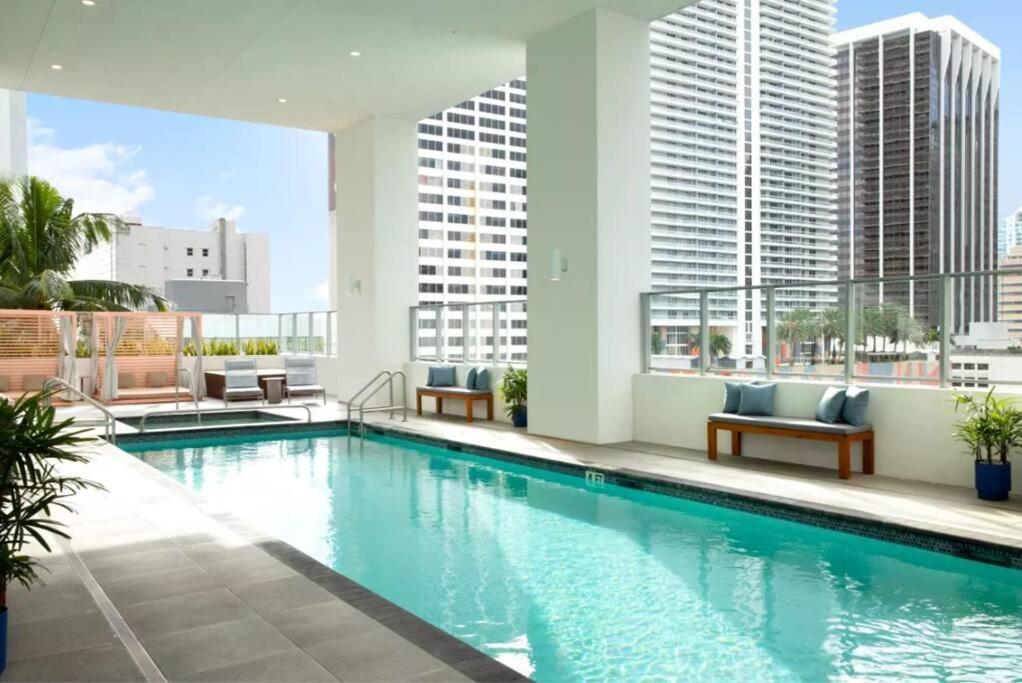 Miami High Town View 1610 Apartment Luaran gambar